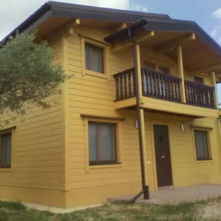 Villa Log House Loreto Aprutino