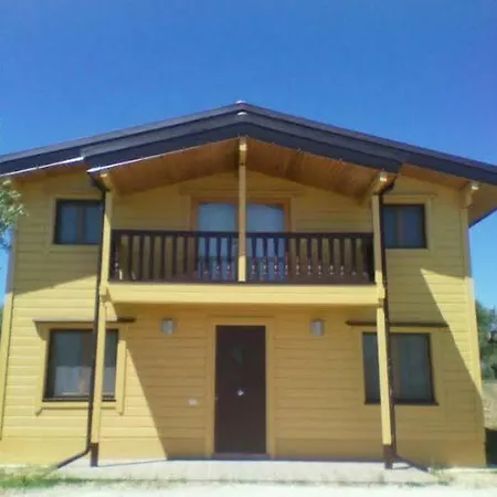 Log House Villa Loreto Aprutino
