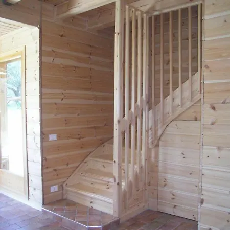 Log House *